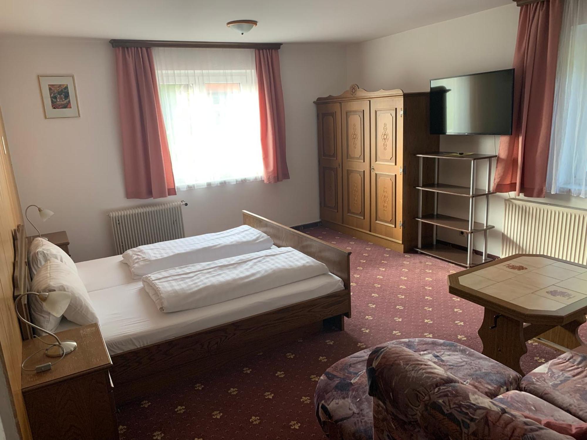 Pension Plattenhof Тельфс Екстер'єр фото