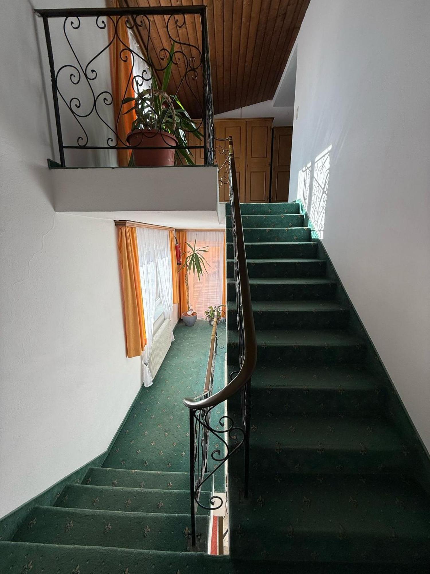 Pension Plattenhof Тельфс Екстер'єр фото