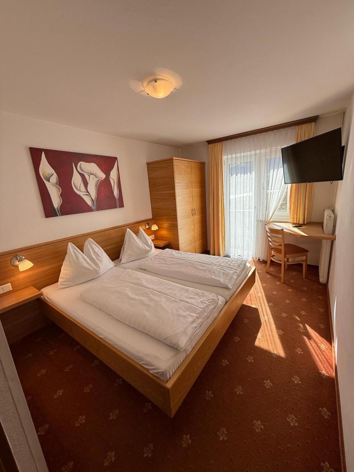 Pension Plattenhof Тельфс Екстер'єр фото