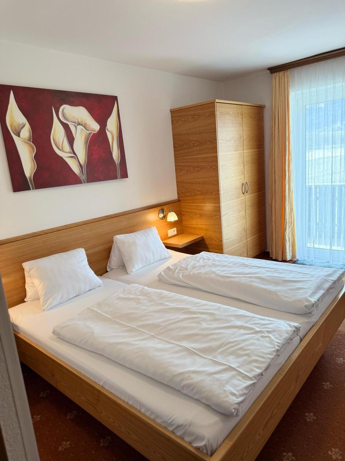 Pension Plattenhof Тельфс Екстер'єр фото